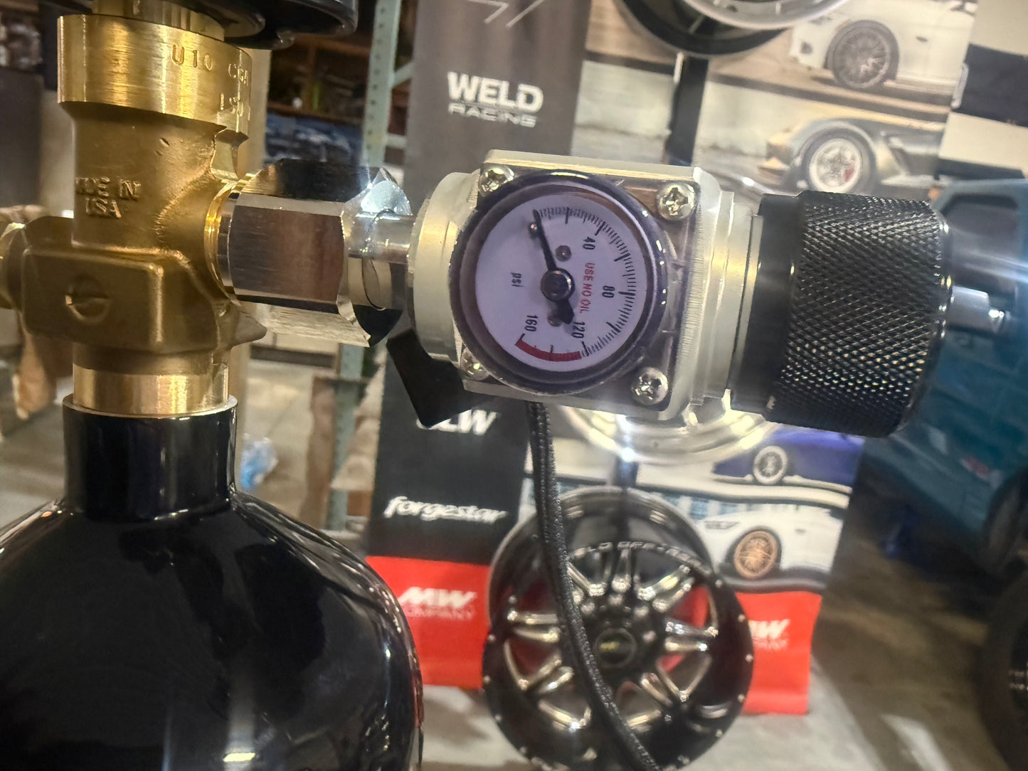 Carbon Fiber Co2 Bottle with Regulator